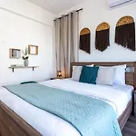 Araminta 2-Bedroom Apartment In Larnaca