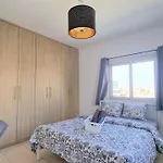 Comfy And Exquisite Rooms In A Shared 3Br Apartment Near Main Harbor, City Center