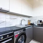 La Casa 1-Br Apt In Larnaca