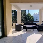 Comfy Rooms In A Shared Apartment Near Salt Lake With Internet And Netflix
