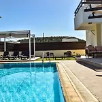 Ilios Villa