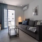 Odyssey - Captivating 2-Bedroom Retreat In Larnaca