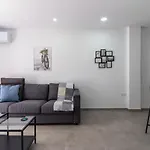 Odyssey - Captivating 2-Bedroom Retreat In Larnaca