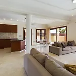 Amazing Frontline Beach Villa