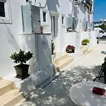Impeccable Newly Renovated Studio In Larnaca