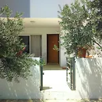 Kalampakas Guesthouse