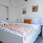 Hermes 2-Bedroom Apartment In Larnaca