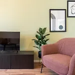 Latte\'S Prime 1-Bedroom Apartment In Larnaca