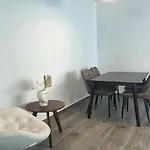 Phaedrus Living Coral Suites Tranquility