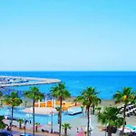 Quattro Beachfront Sea View Ap 206