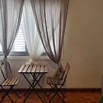 Stay Antique Apartment