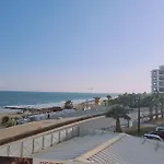 Stay Beach Wave Apartment