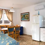 Merika Complex 1 Hou.32