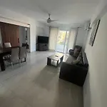 Brand New Lux Apartment Mackenzie