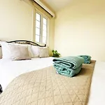 Serenity Sunrise Holiday Apt - Larnaca