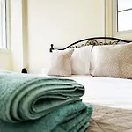 Serenity Sunrise Holiday Apt - Larnaca