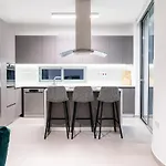 Venus Apartment