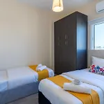 Sapphire\'S 2-Bedroom Apartment In Larnaca