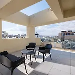 Downtown 2 Bedroom Penthouse