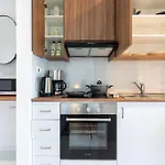 Stars 1-Bedroom Apartment In Larnaca