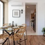 Stars 1-Bedroom Apartment In Larnaca