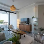 Thalassa 2-Bedroom Apartment In Larnaca
