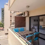 Lazaros Suite Downtown