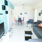 Mackenzie Flat 101