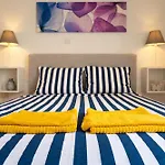 Blue Dawn Center Flat
