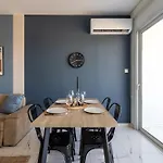 Aneto Spiti 2-Br Apt In Larnaca.