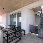 Ria Court II Apartments