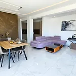Seaview Business Hub Apartment