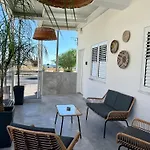 Fatcow Beach Apartment