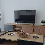 Larvella Estia Luxury Suites