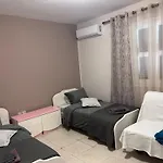Ptolemaidos Cosy Family Apartment