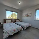 Luxury 2 Bedroom Apartment 301