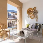 Sunstone - Cozy Studio W Terrace In Larnaca