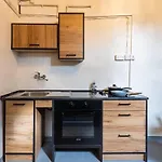 Blue Haven - 2-Br Artistic Escape In Larnaca
