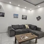 Stay Finibreeze Apartment