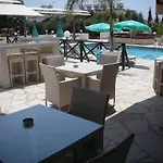 Lucky Hotel Apartments