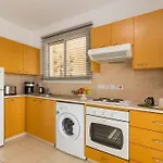Elena Court Apt 401