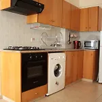 Makenzy Apartment
