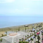 Larnaca Apartments By The Sea-Tessera Fanaria