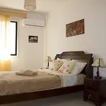 Elli Apartments Larnaca City Center