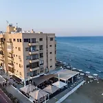 Lazuli Beachfront Apartment 405
