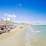 Alex Seaview Apartment 32