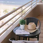 Top Floor Sea View Finikoudes, Carisa Ithaki Court