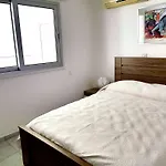 Seaside Apartment In Heard Of Larnaca