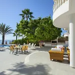 Sunset Beachfront Villa Meneou