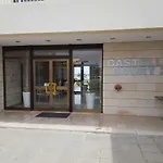 Haig\'S Dream Flat On The Beach